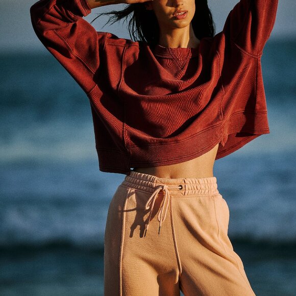 🆕 FP MOVEMENT Intercept Pullover / Nutshell - Picture 7 of 9